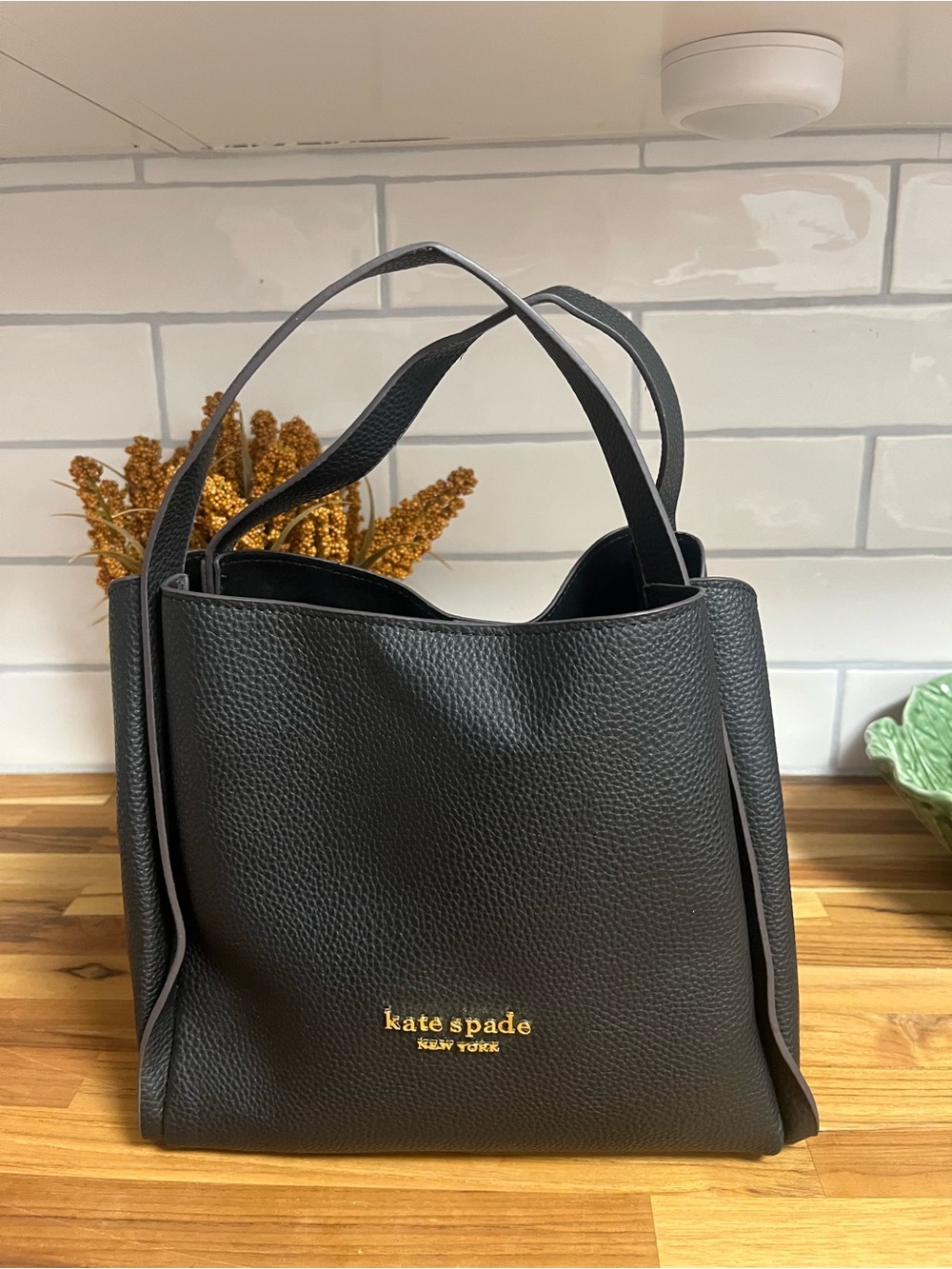Kate Spade Black Pebbled Leather Tote Bag Like New